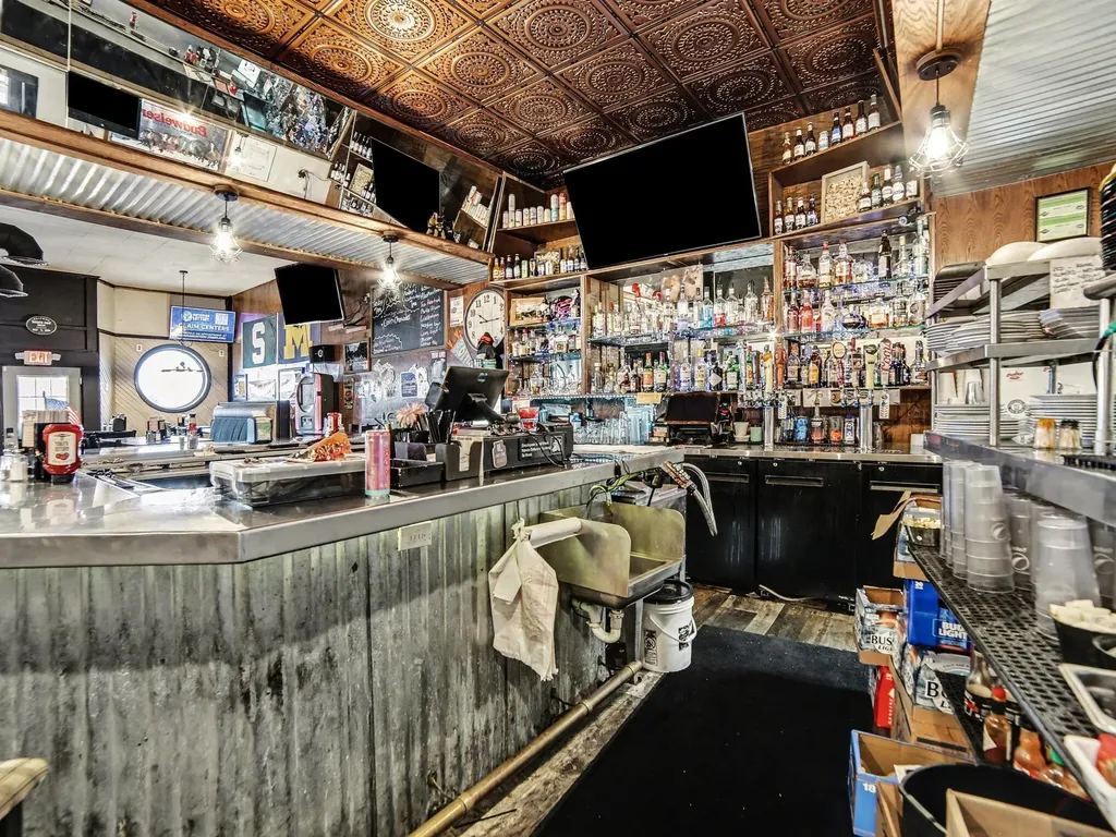 211 E Main Street Hart City MI 49420