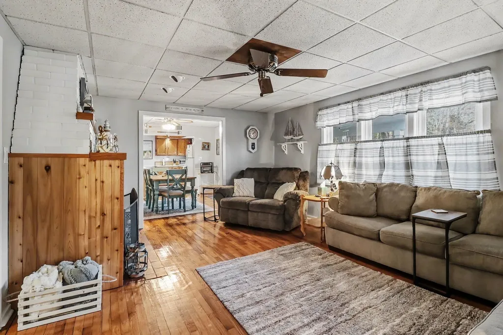 5989 W Barnhart Road Hamlin Township MI 49431