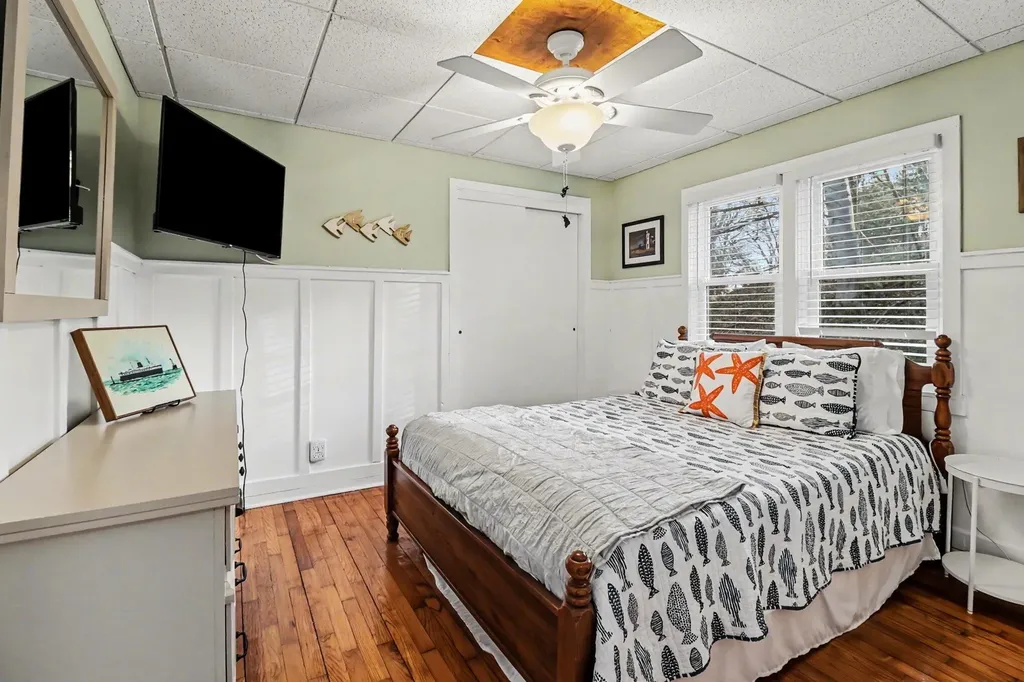 5989 W Barnhart Road Hamlin Township MI 49431