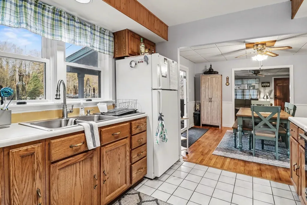 5989 W Barnhart Road Hamlin Township MI 49431