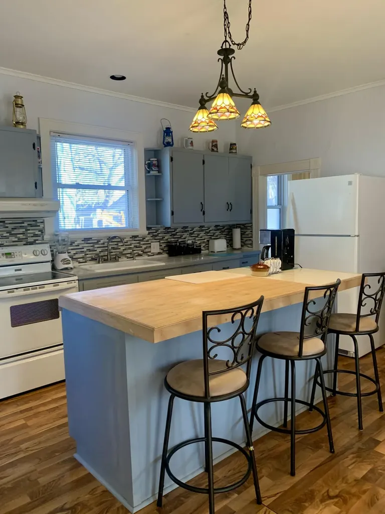 13 Duffy Street Manistee City MI 49660