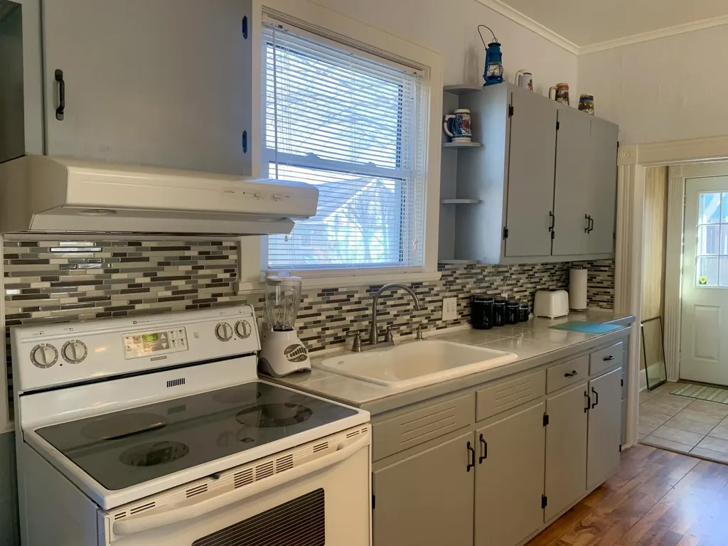 13 Duffy Street Manistee City MI 49660