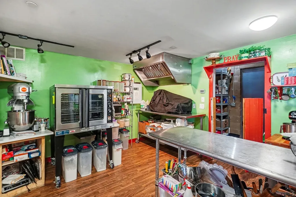 560 N Hancock Street Pentwater Village MI 49449