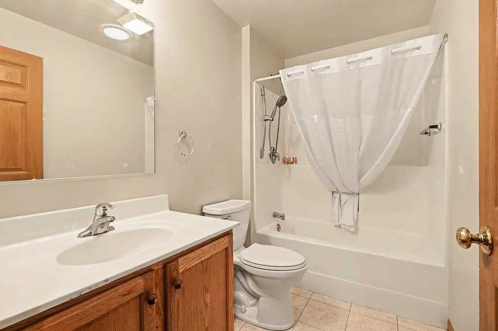 4646 N Anderson Road Victory Township MI 49431