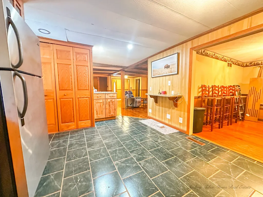 8933 E M 20 Newfield Township MI 49421