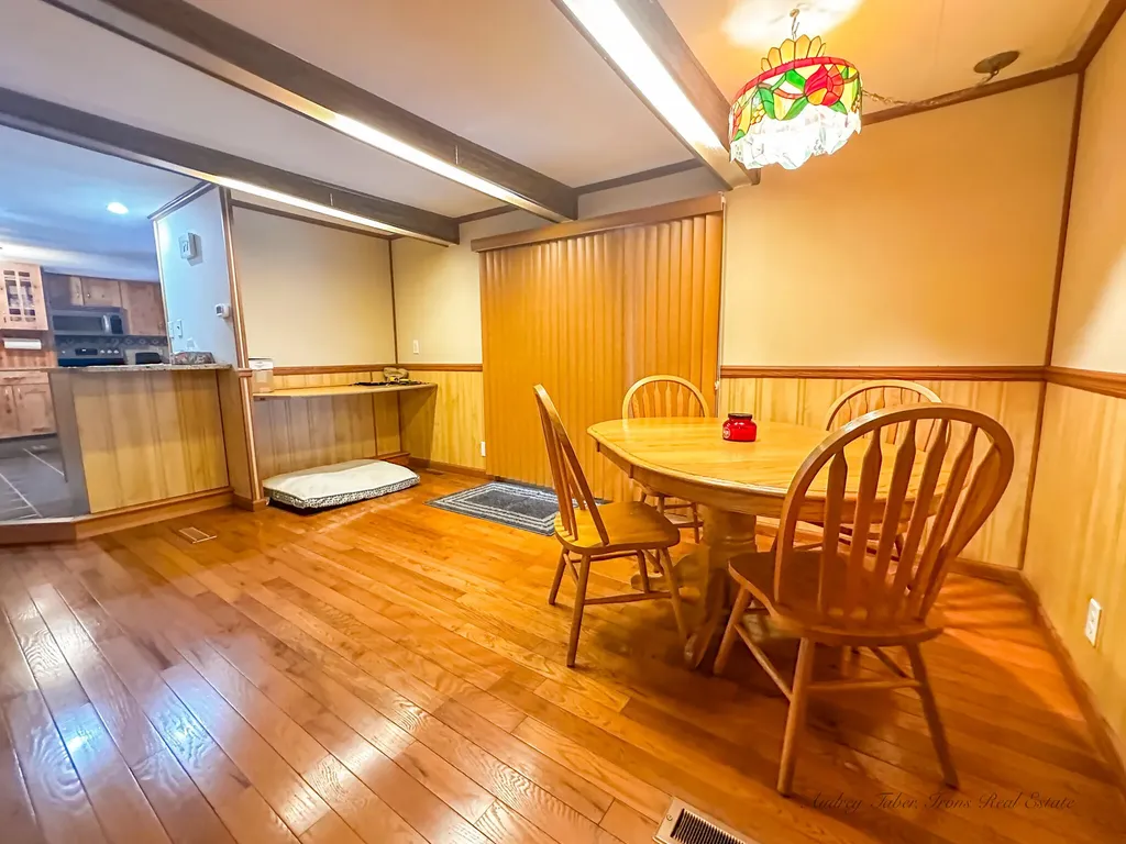 8933 E M 20 Newfield Township MI 49421