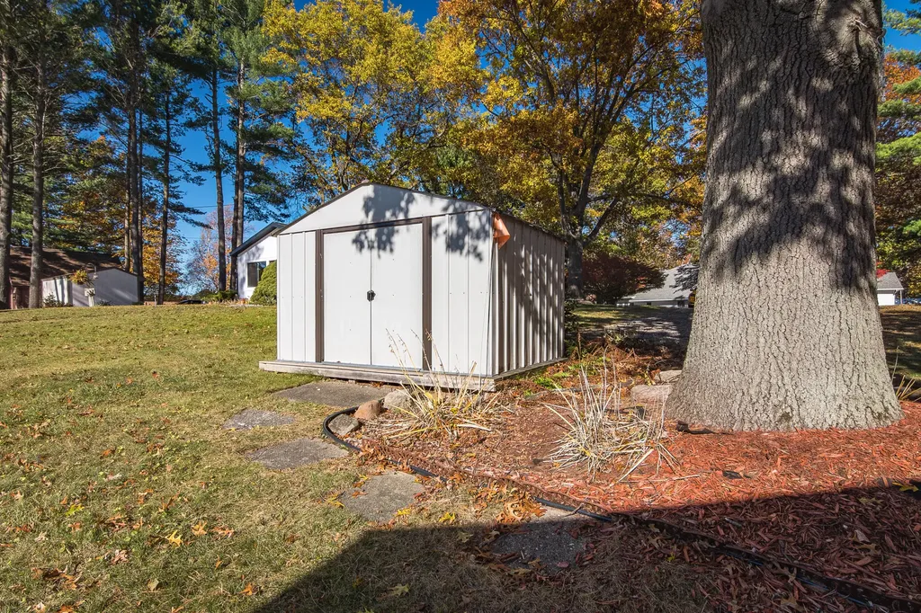1913 White Birch Court Golden Township MI 49436