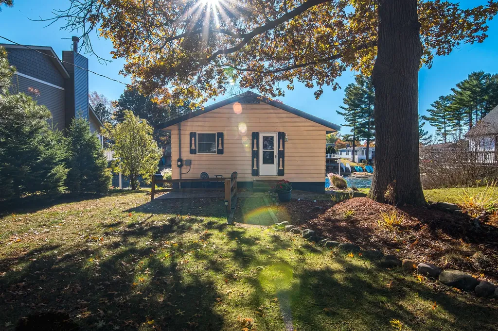 1913 White Birch Court Golden Township MI 49436