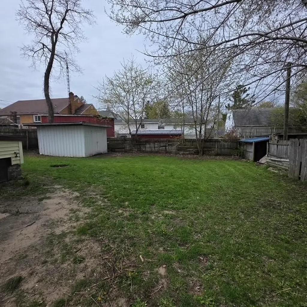 519 S Union Street Hart City MI 49420