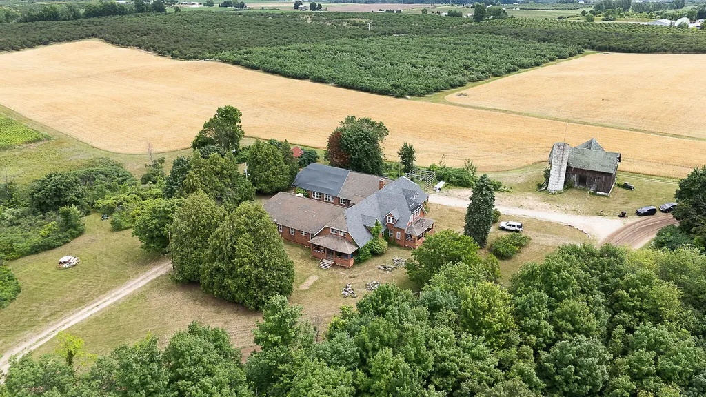 3604 W Lever Road Hart Township MI 49420