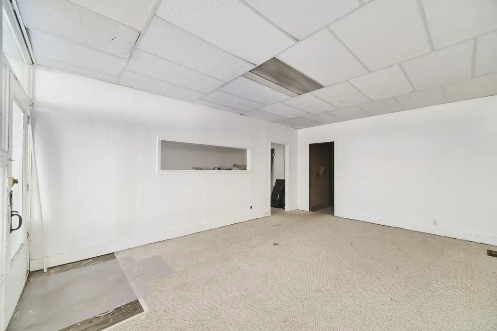 221 5th Street Manistee City MI 49660