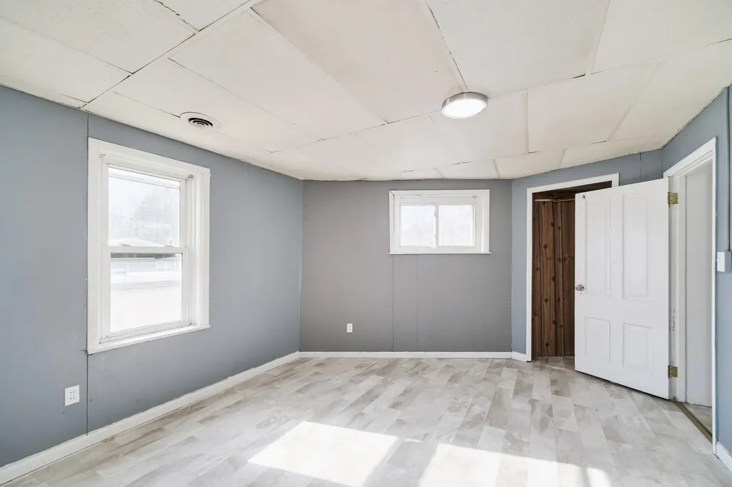 221 5th Street Manistee City MI 49660