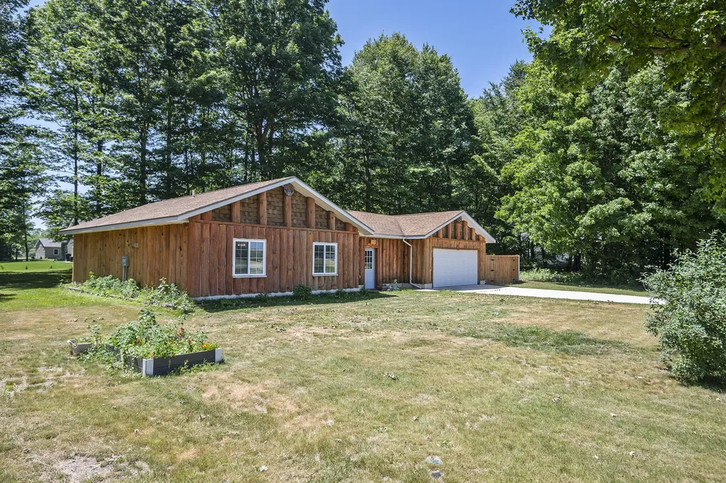 3933 W Harrison Road Hart Township MI 49420