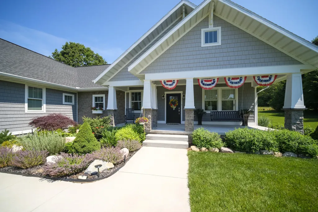 10201 Opal Ridge Drive Onekama Township MI 49675