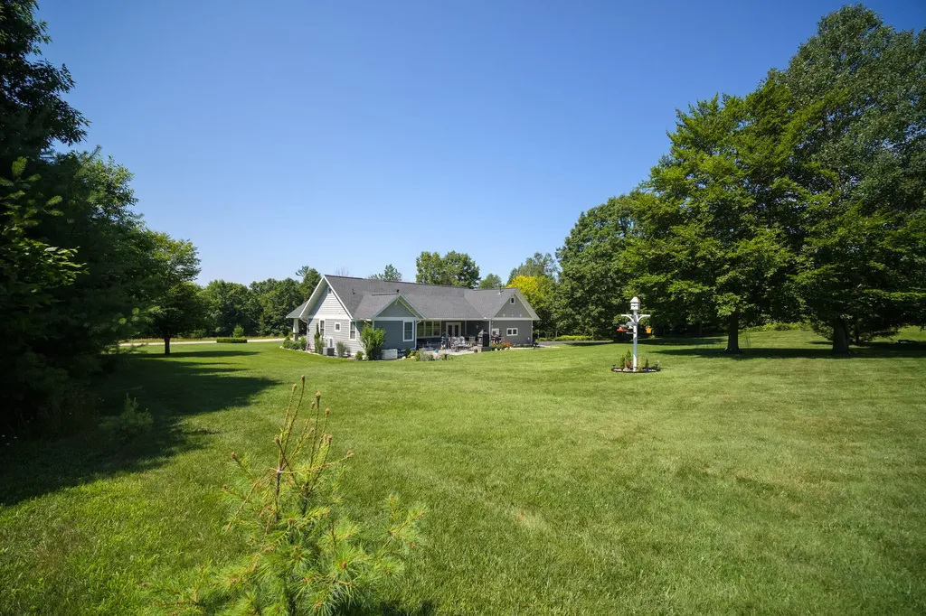 10201 Opal Ridge Drive Onekama Township MI 49675