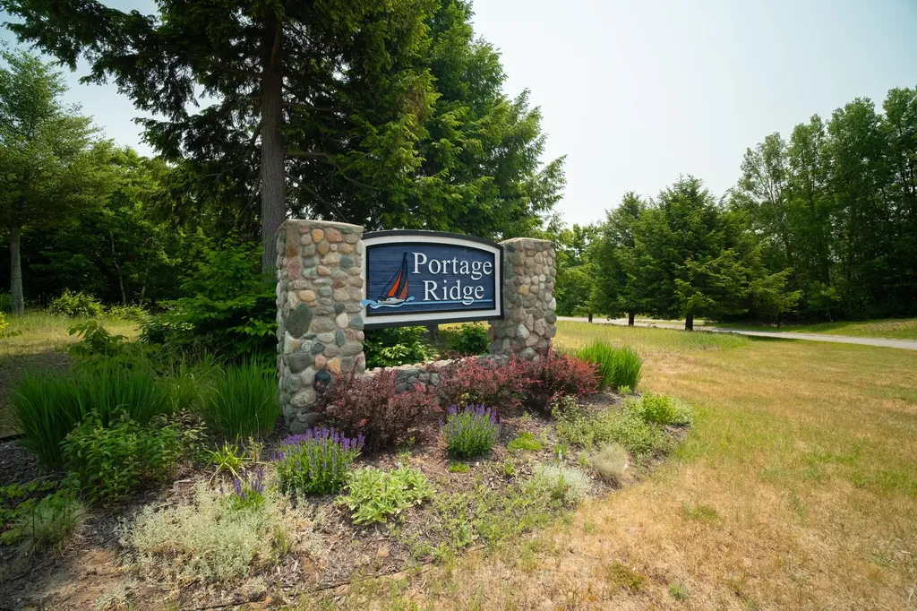 10201 Opal Ridge Drive Onekama Township MI 49675