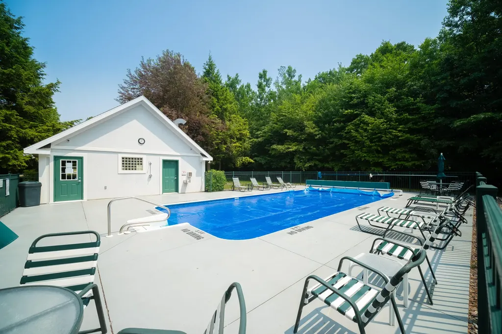 10201 Opal Ridge Drive Onekama Township MI 49675