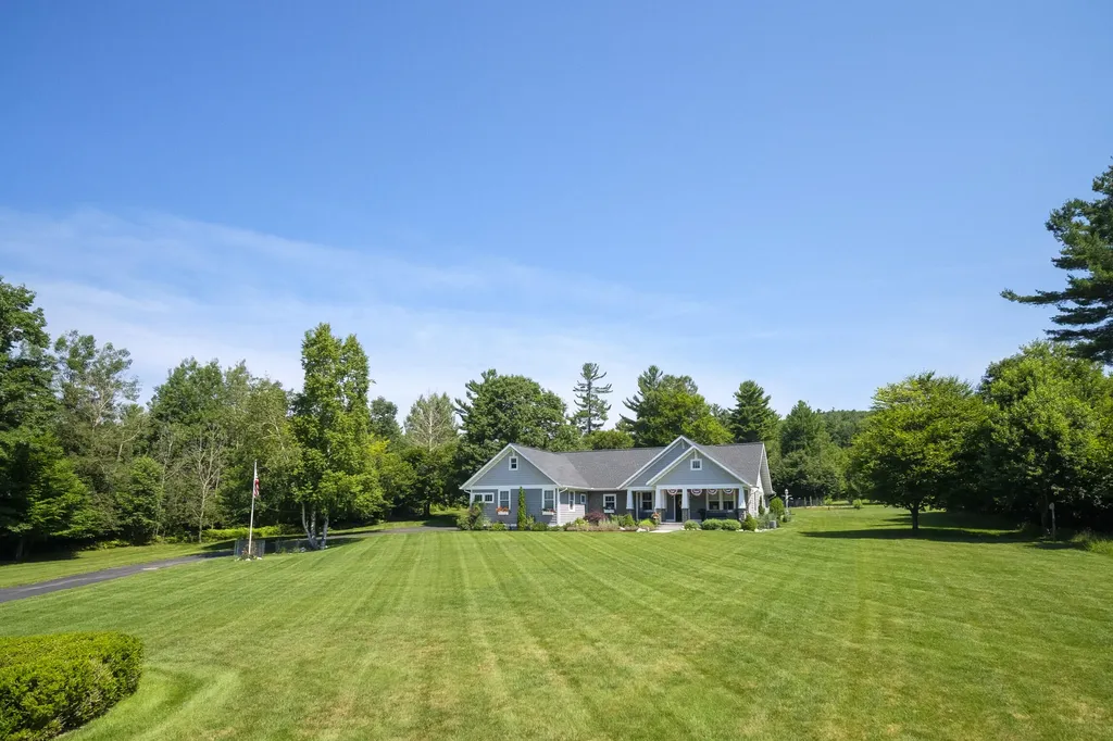 10201 Opal Ridge Drive Onekama Township MI 49675
