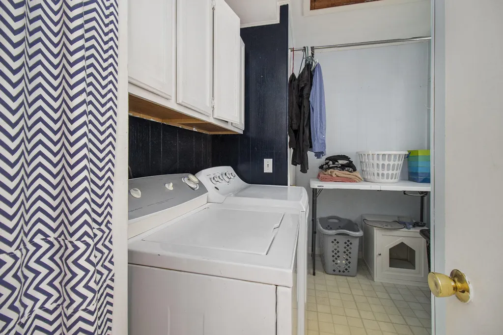 259 5th Avenue Manistee City MI 49660