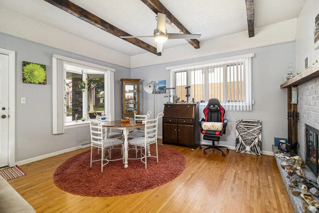 259 5th Avenue Manistee City MI 49660