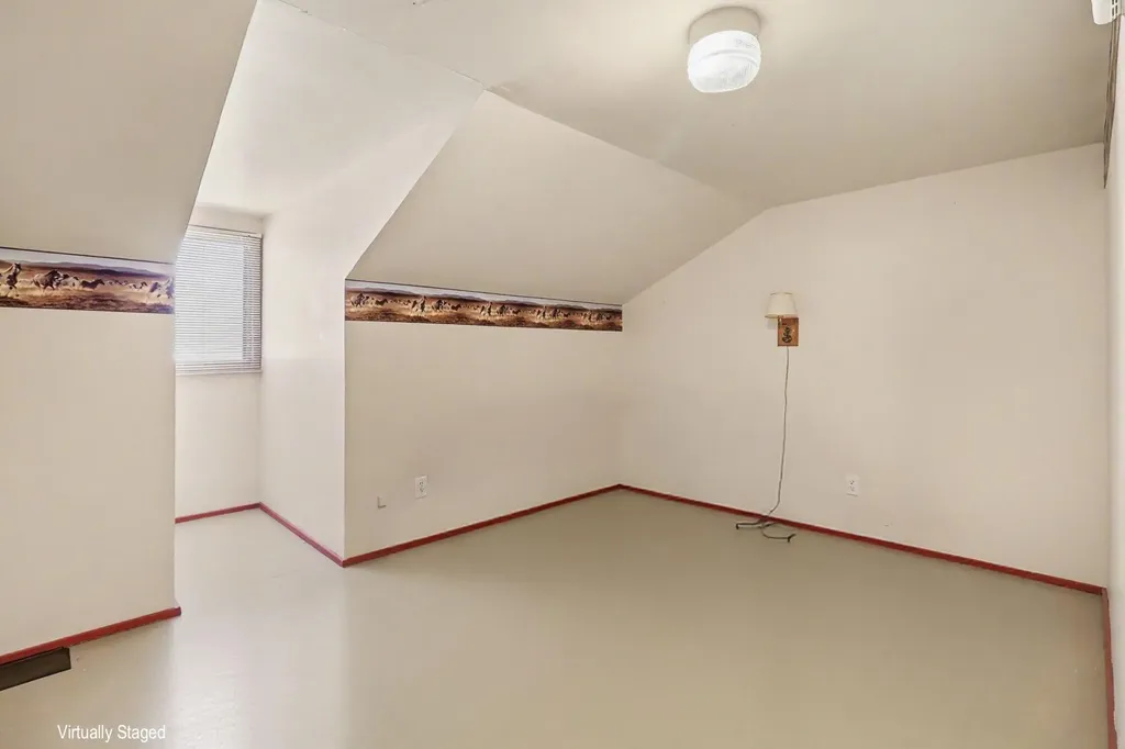 709 New William Street Ludington City MI 49431