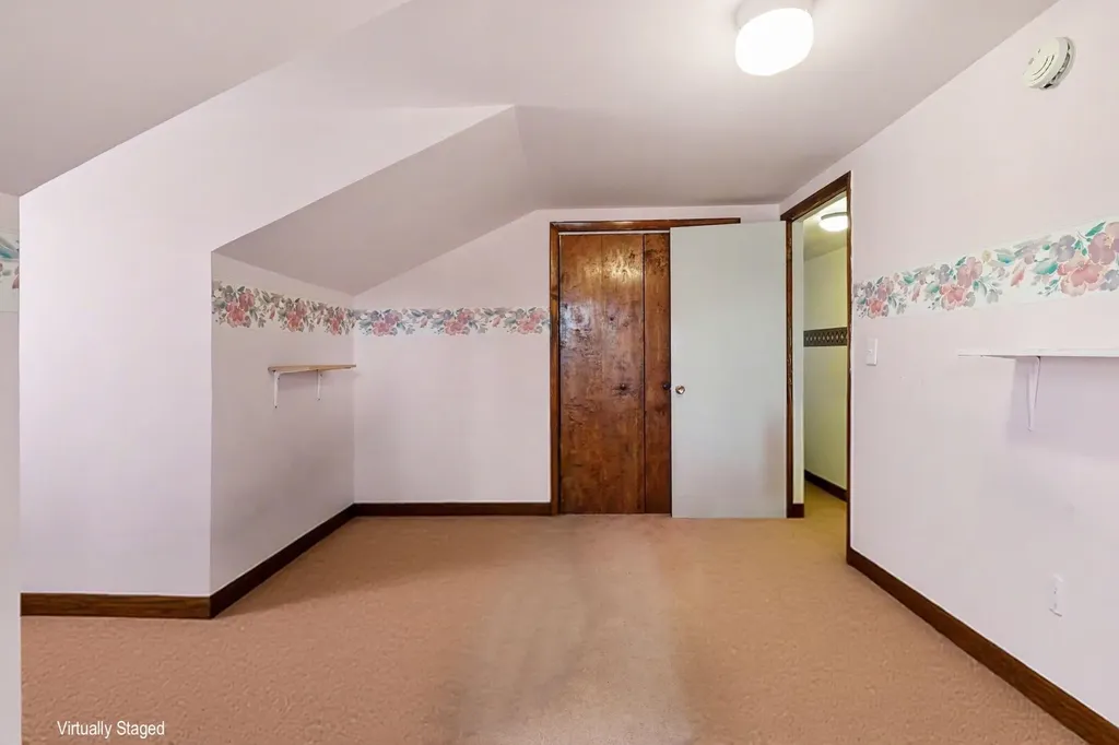 709 New William Street Ludington City MI 49431