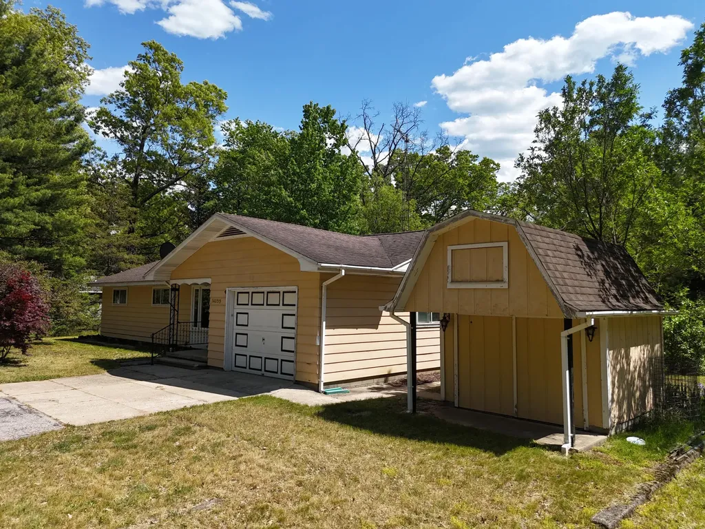 14099 Studebaker Avenue Dickson Township MI 49619