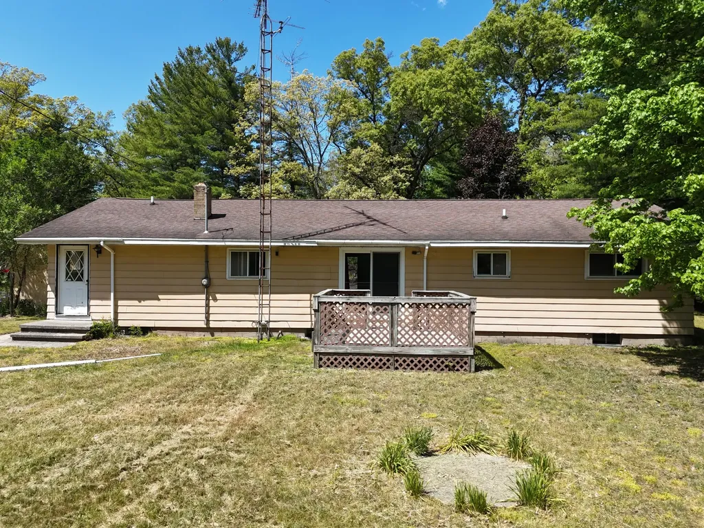14099 Studebaker Avenue Dickson Township MI 49619