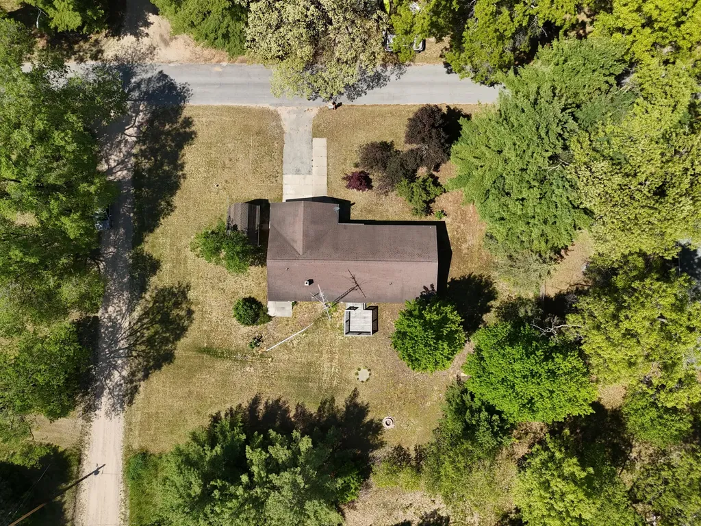 14099 Studebaker Avenue Dickson Township MI 49619