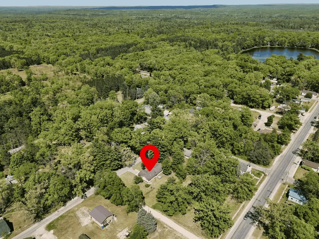 14099 Studebaker Avenue Dickson Township MI 49619