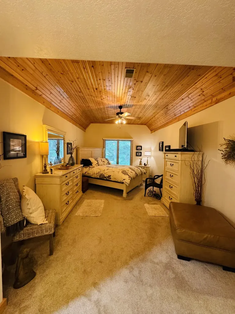 4050 E Ottawa Drive Unknown City MI 49411