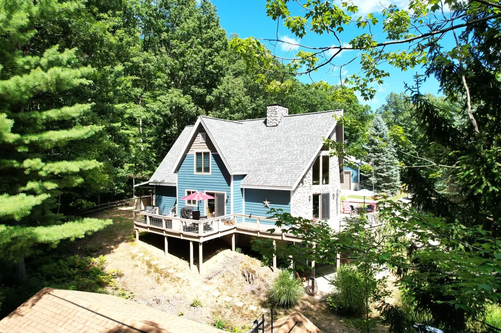 4050 E Ottawa Drive Unknown City MI 49411