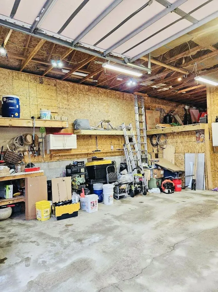 4050 E Ottawa Drive Unknown City MI 49411