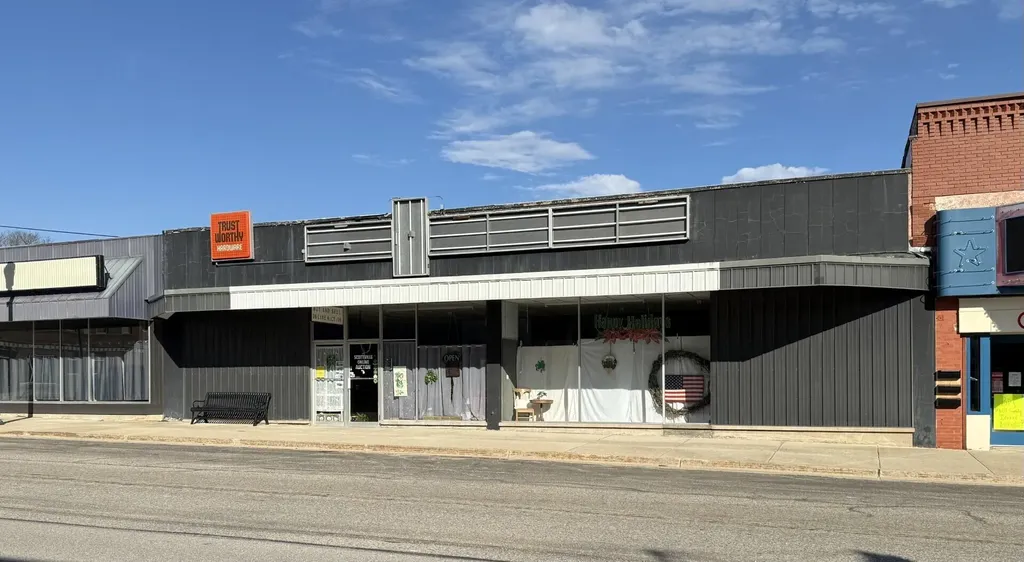 107 S Main Street Scottville City MI 49454