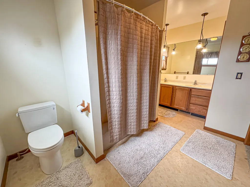 3338 W Abbey Road Hart Township MI 49420