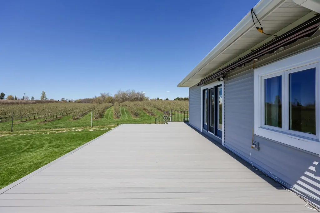 3338 W Abbey Road Hart Township MI 49420