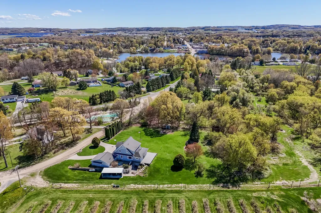 3338 W Abbey Road Hart Township MI 49420