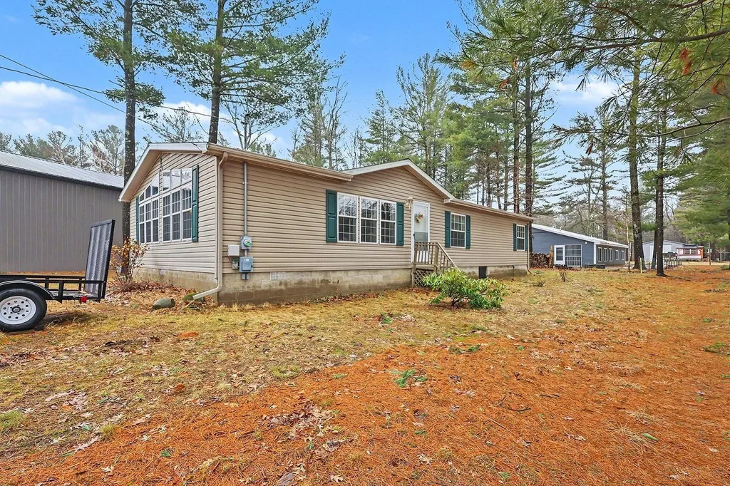 1799 N Lakeview Drive Golden Township MI 49436