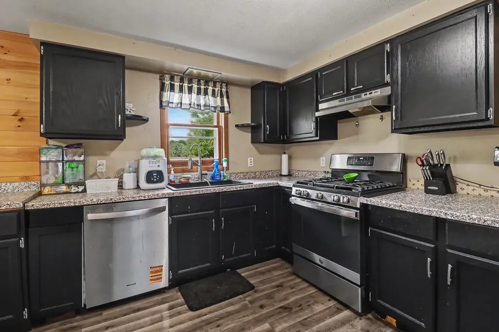 18833 Psutka Road Springdale Township MI 49683