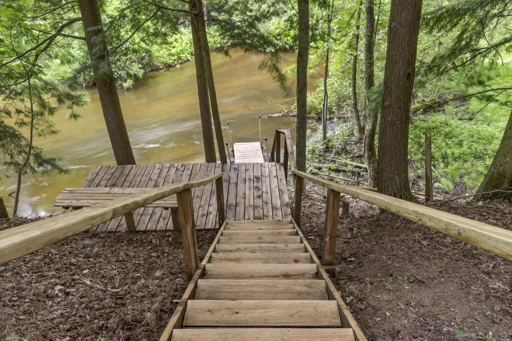 15620 Betsie River Drive Springdale Township MI 49683