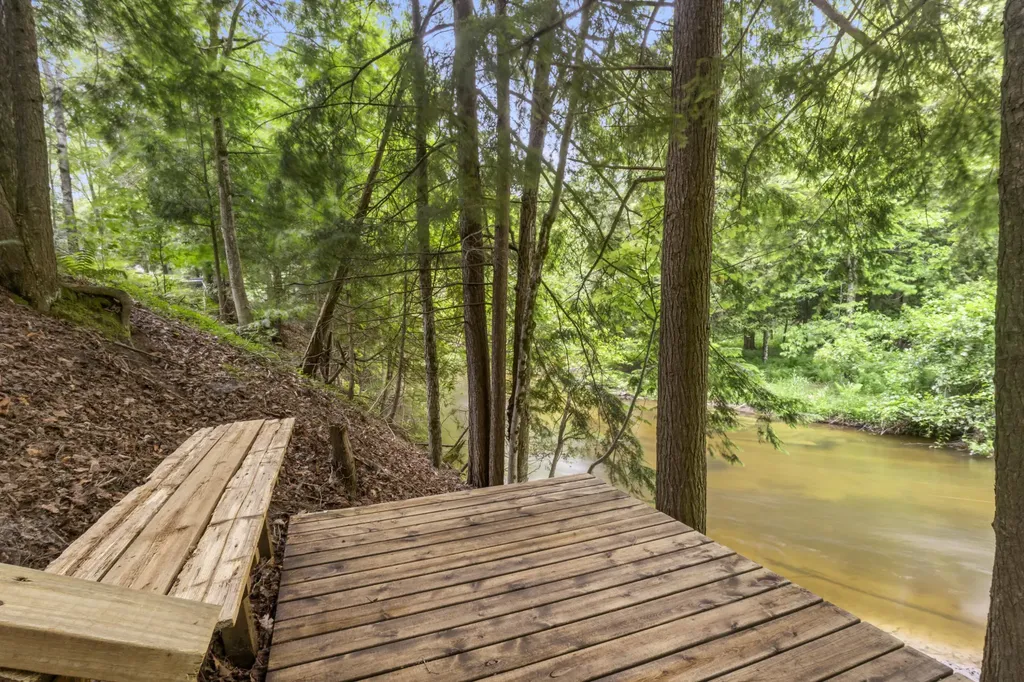 15620 Betsie River Drive Springdale Township MI 49683