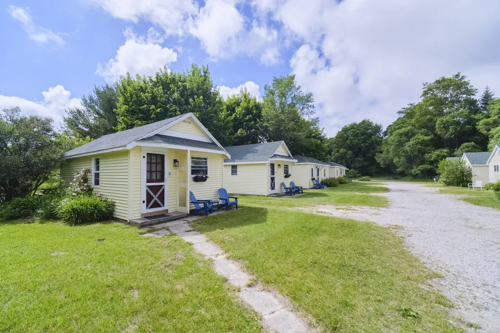 1912 S Scenic Highway Unknown City MI 49635