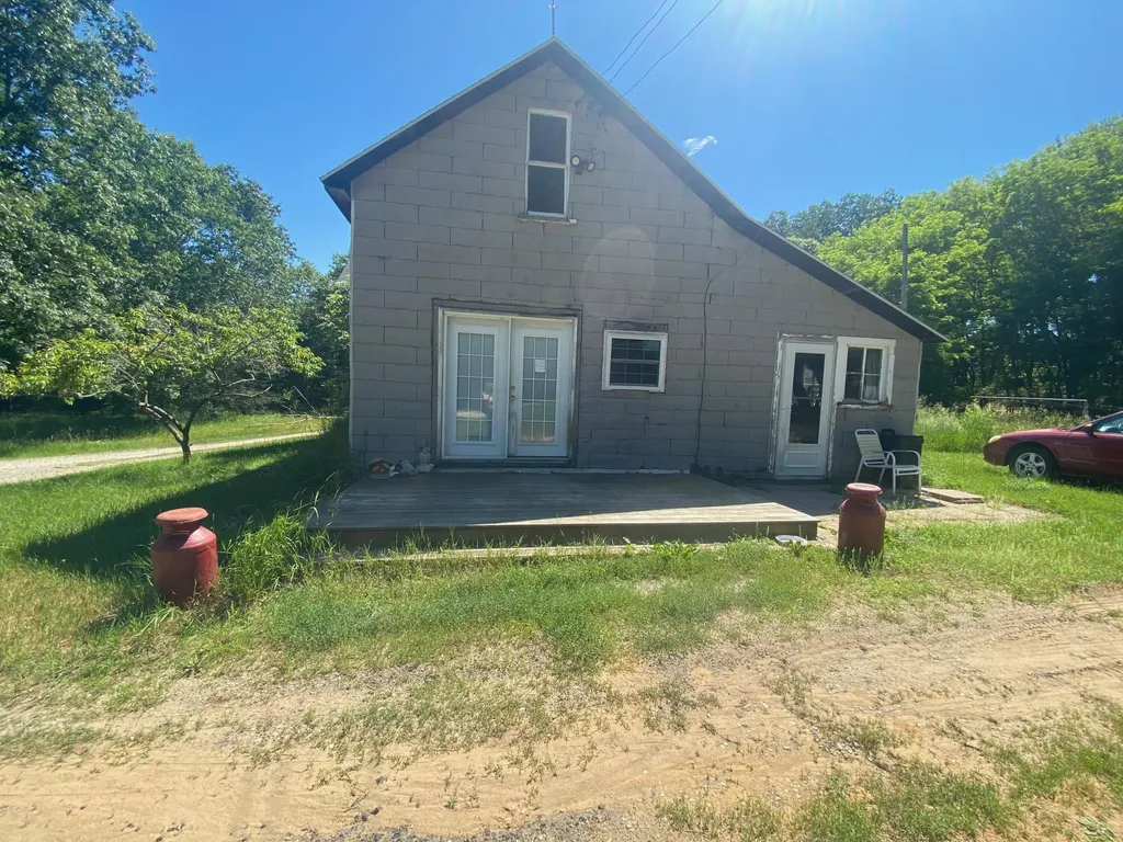 794 E Fox Farm Road Filer Charter Township MI 49660