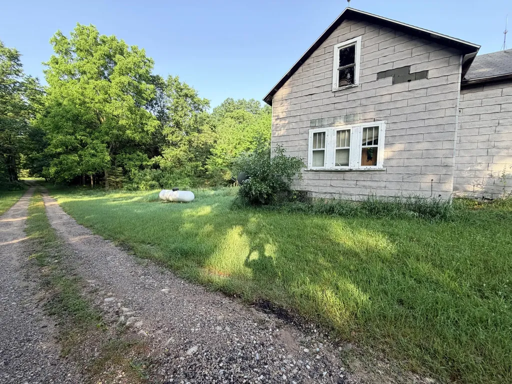 794 E Fox Farm Road Filer Charter Township MI 49660