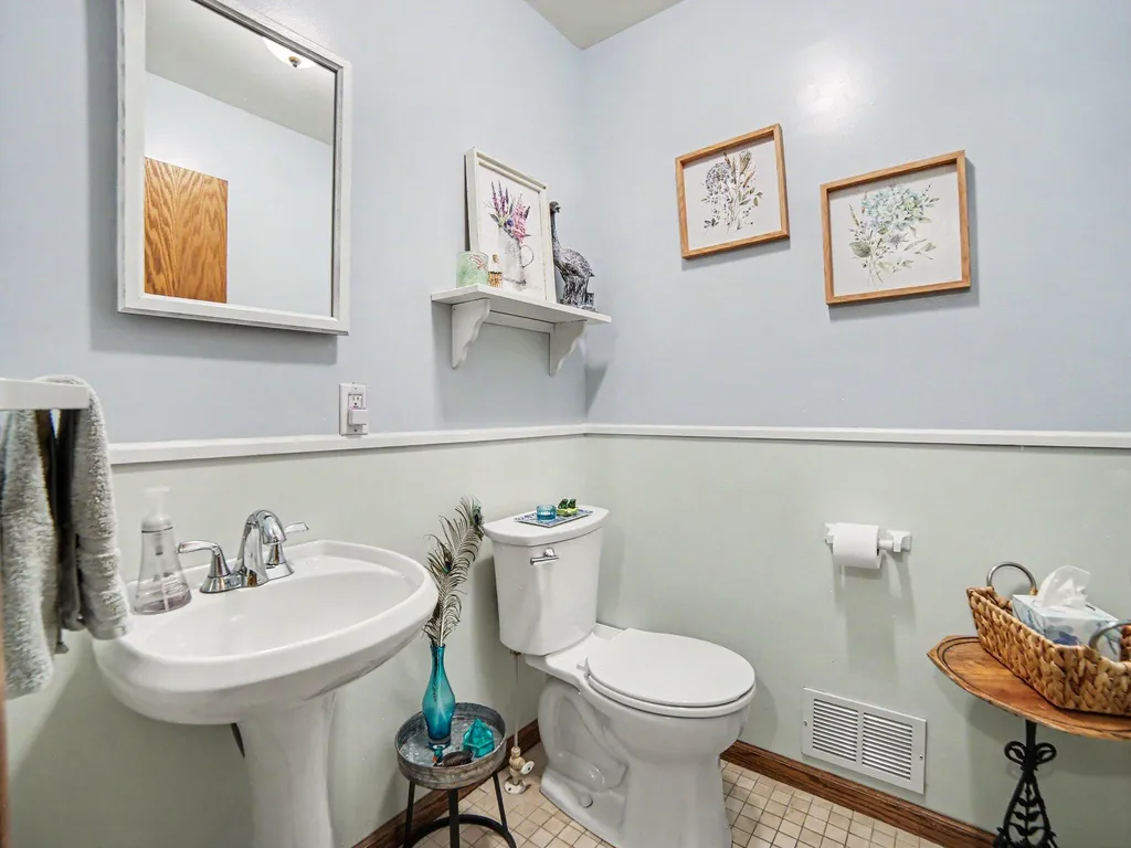 1579 N Marilyn Drive Hamlin Township MI 49431
