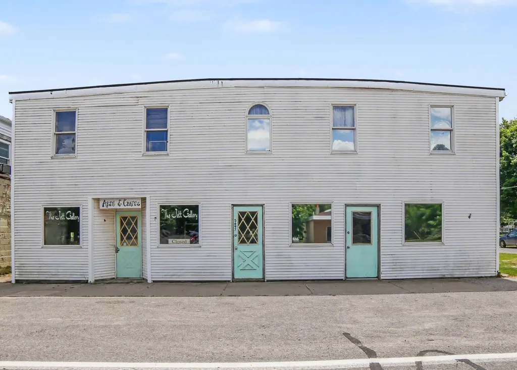 5697 W Fox Road Golden Township MI 49436