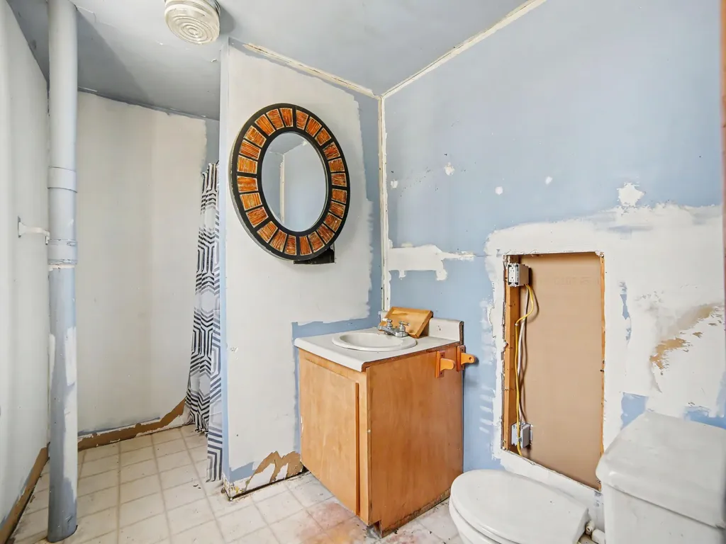 5697 W Fox Road Golden Township MI 49436