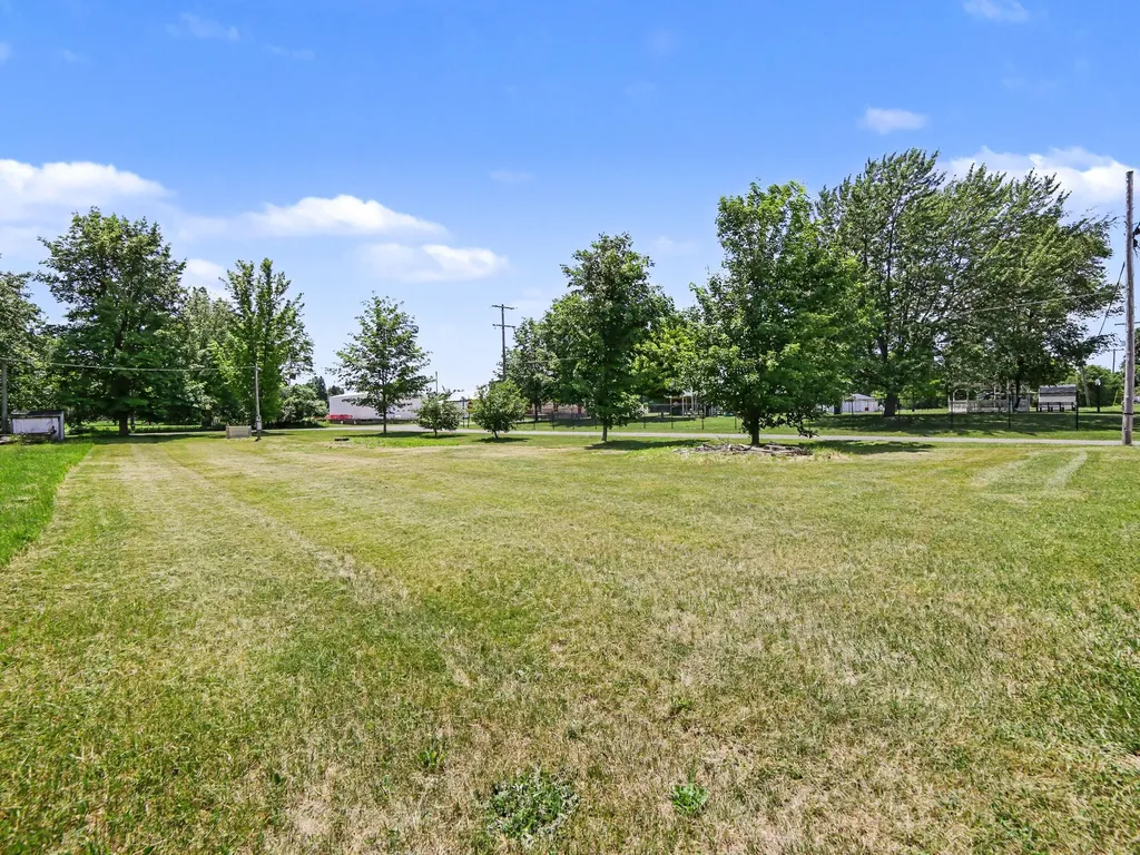 5697 W Fox Road Golden Township MI 49436