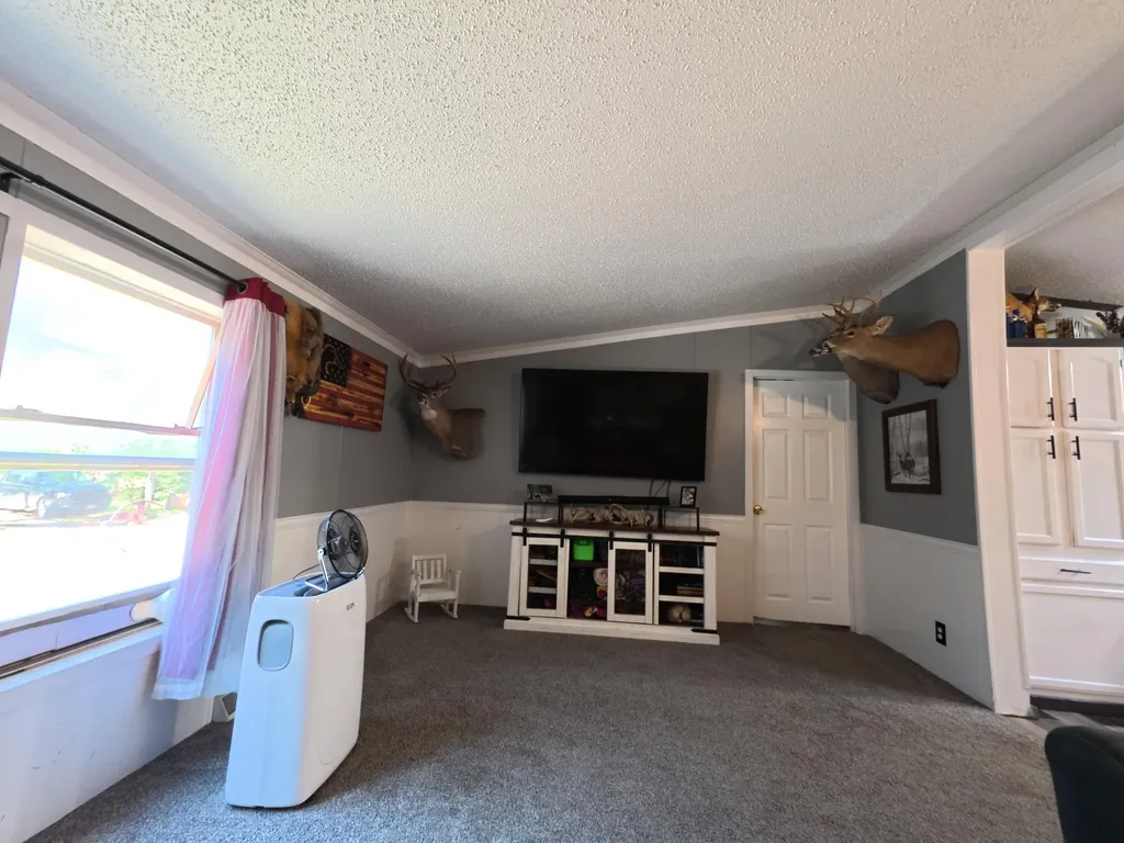 18233 Old House Road Norman Township MI 49689