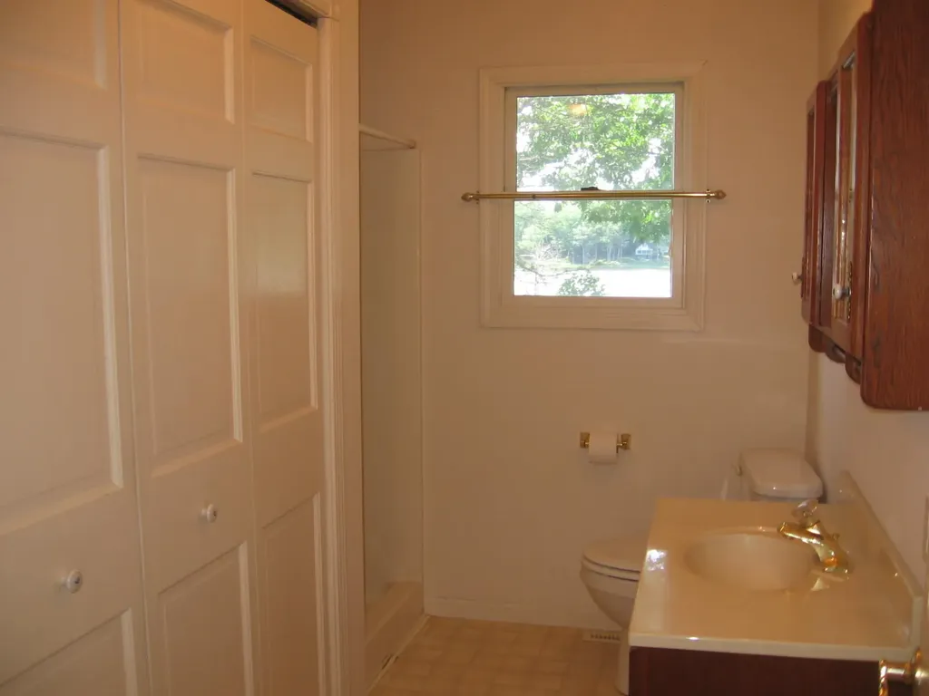 1529 N Betty Avenue Pere Marquette Charter Township MI 49431